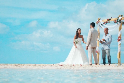 Mm Pakistan Skylight Licenza di matrimonio alle Bahamas - Matrimoni sull'isola