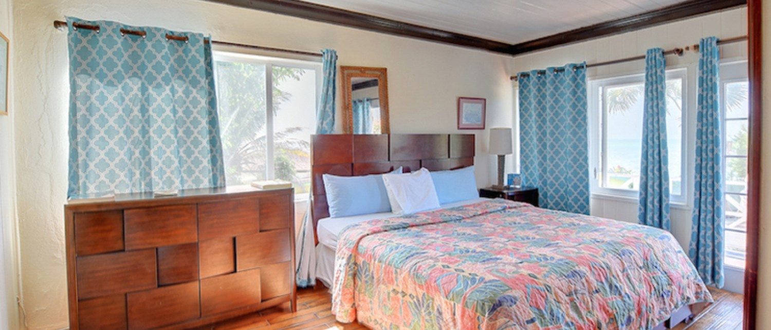 Coral Harbour Beach House & Villas Hotels in The Bahamas The