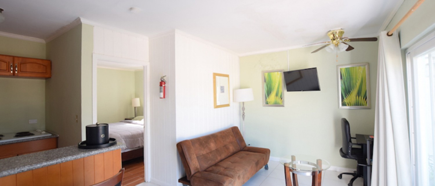 Coral Harbour Beach House & Villas Hotels in The Bahamas The