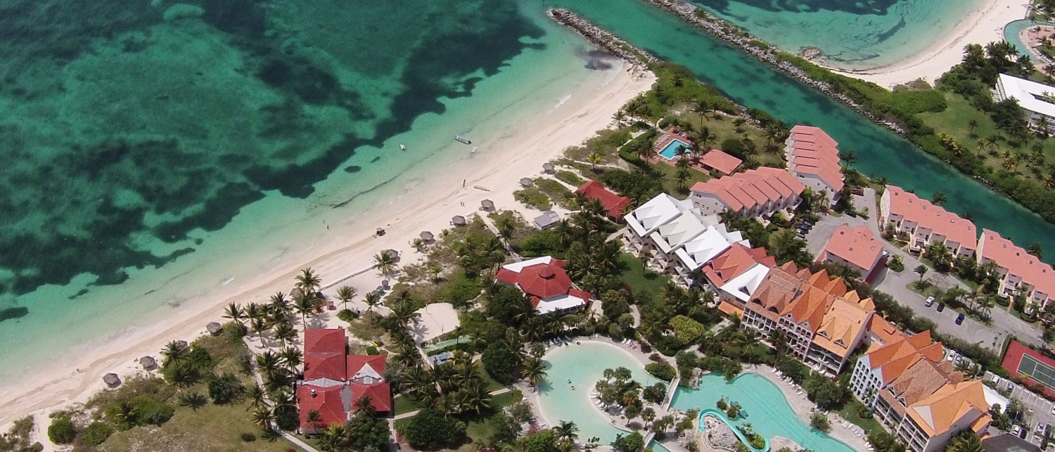 Taino beach resort in bahamas