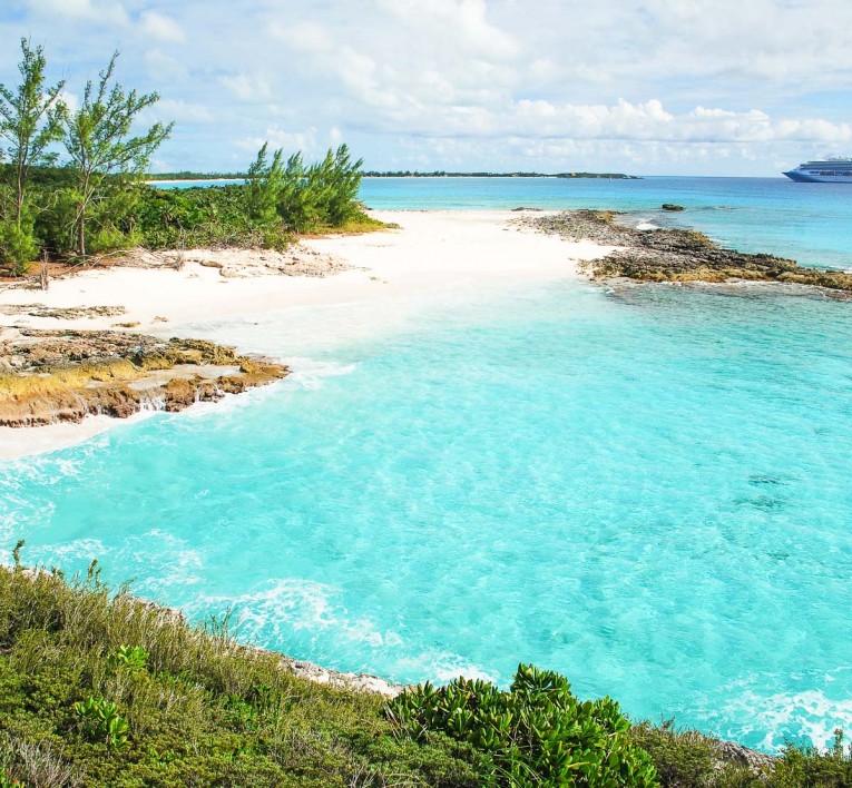 San Salvador In The Bahamas - Sparking Inland Lakes & Secluded Beaches